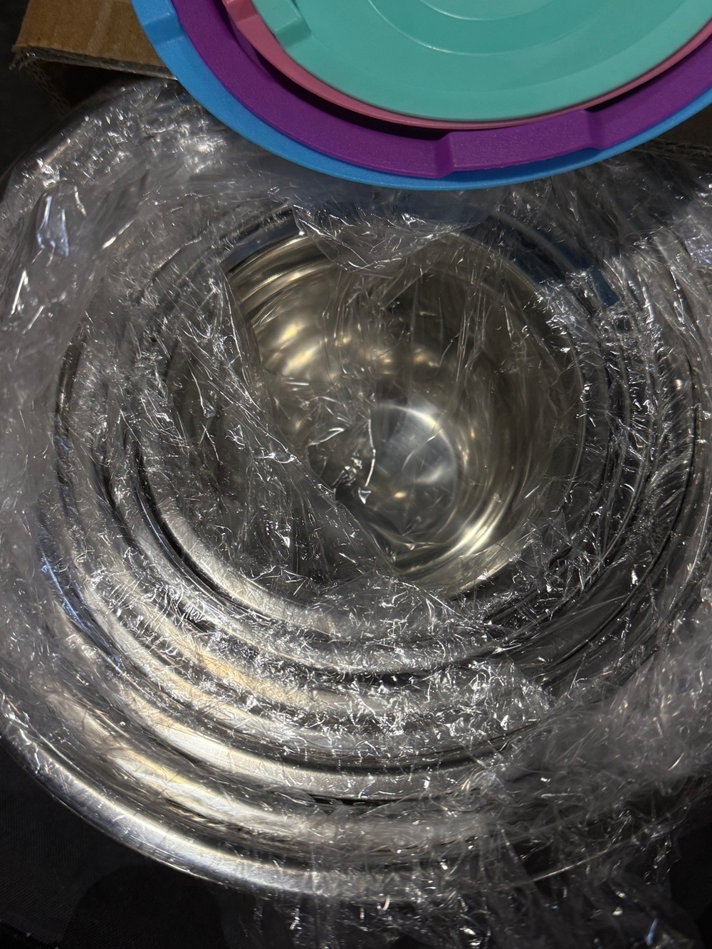 NIB Stackable Mixing Bowls - Picture 3 of 5